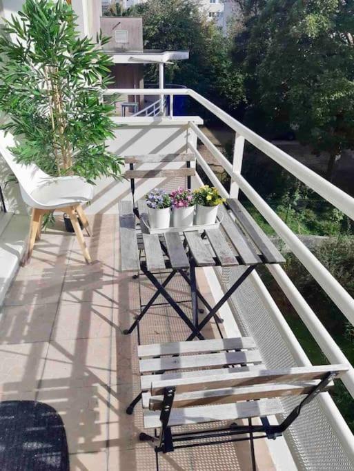 Le Gentil Paris Apartment ฌ็องตีญี ภายนอก รูปภาพ